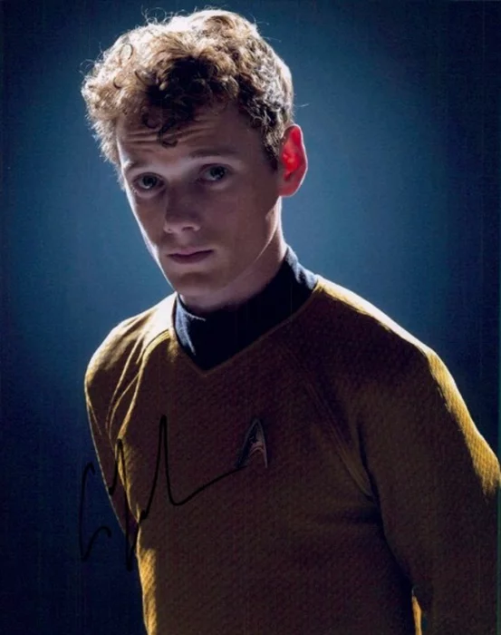 Anton Yelchin autograph