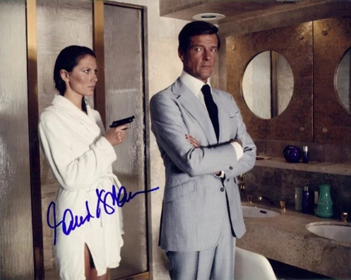 Maud Adams autograph