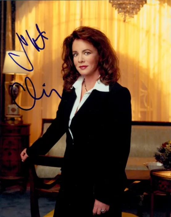 Stockard Channing autograph