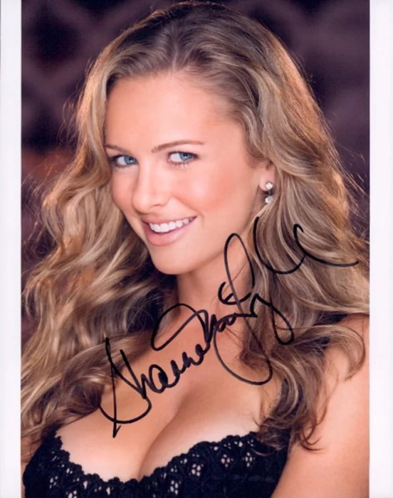 Shanna McLaughlin autograph