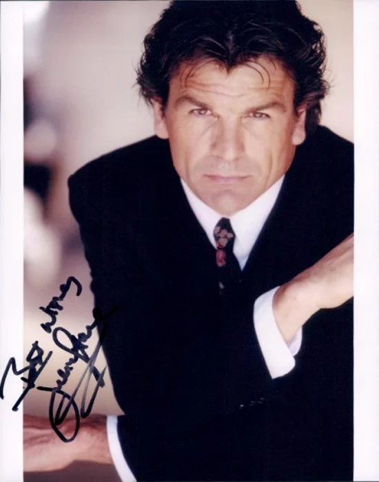 Julian Stone autograph
