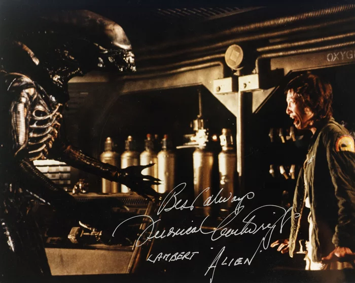 Veronica Cartwright autograph