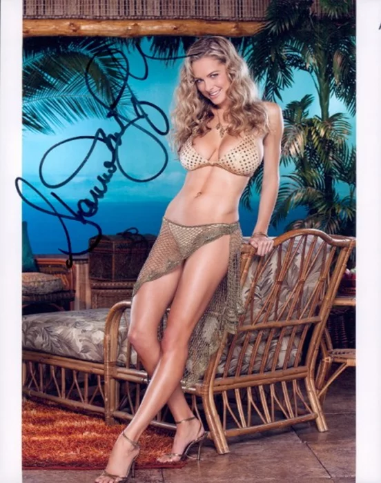Shanna McLaughlin autograph