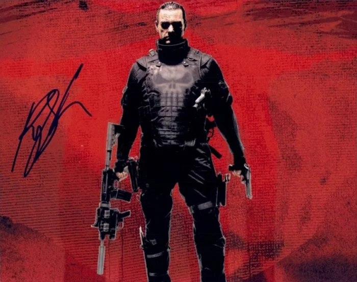 Ray Stevenson autograph