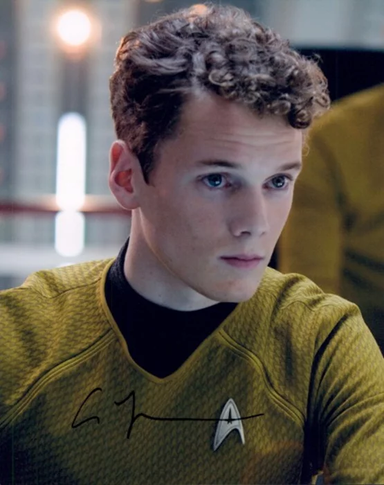 Anton Yelchin autograph