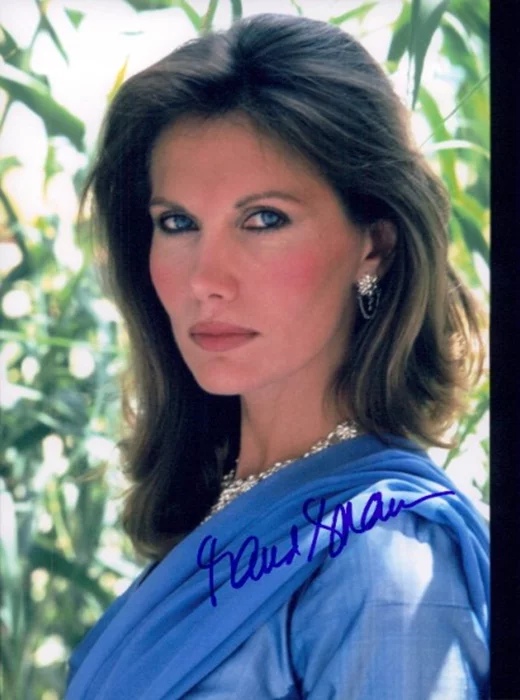 Maud Adams autograph