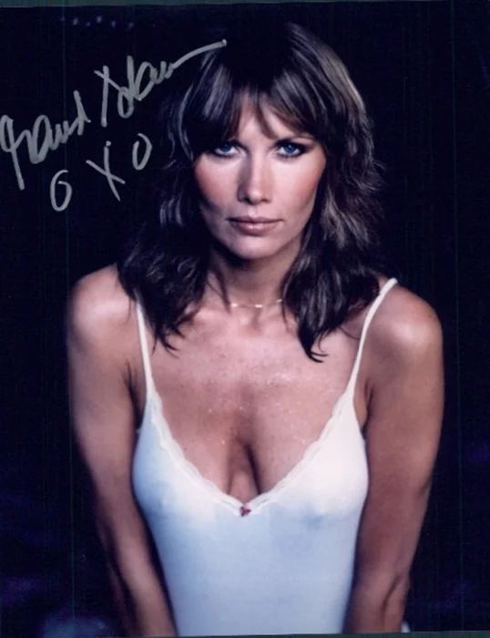 Maud Adams autograph