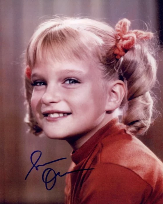 Susan Olsen autograph