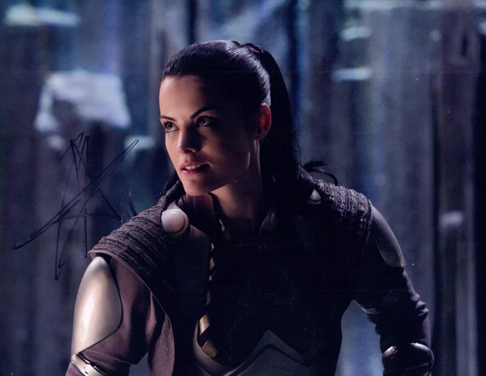 Jaimie Alexander autograph