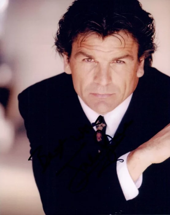 Julian Stone autograph