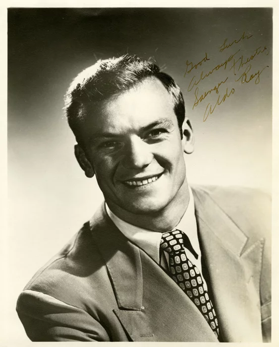 Aldo Ray autograph