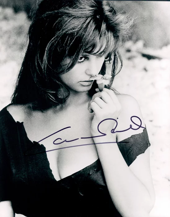 Claudia Cardinale autograph
