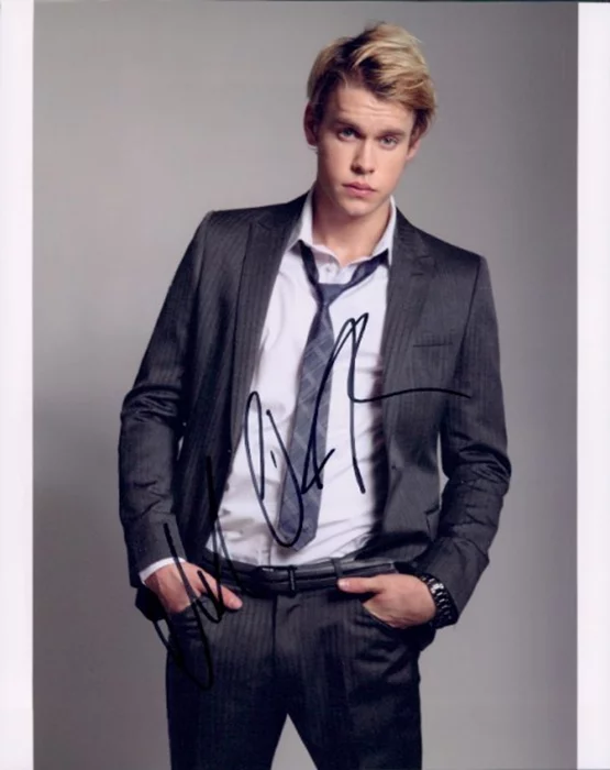 Chord Overstreet autograph