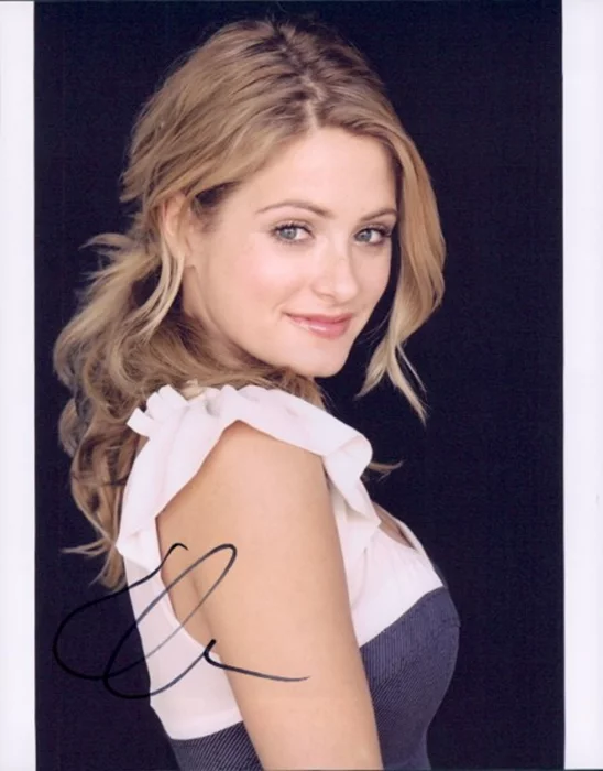 Cameron Goodman autograph