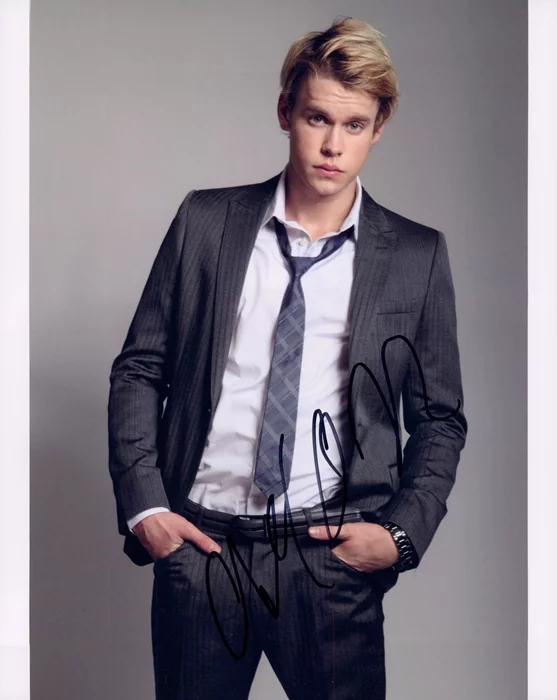 Chord Overstreet autograph