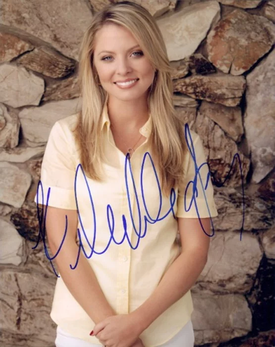 Kaitlin Doubleday autograph