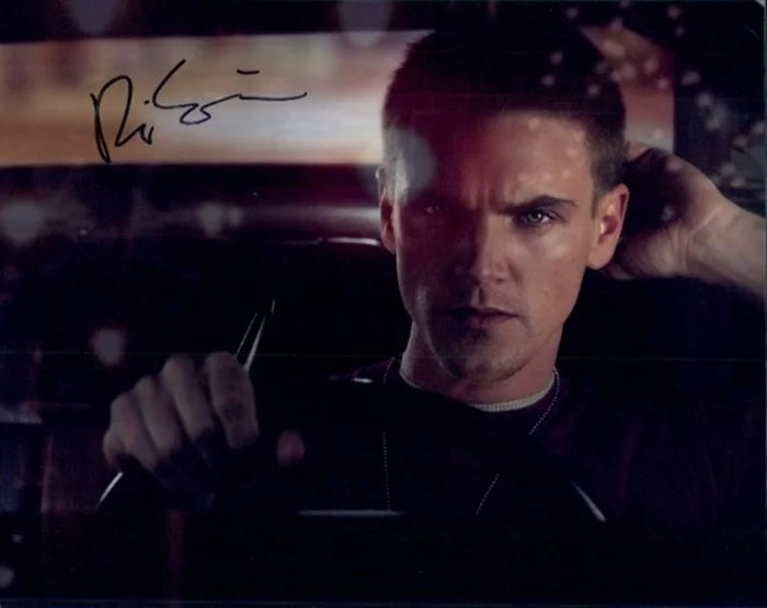 Riley Smith autograph