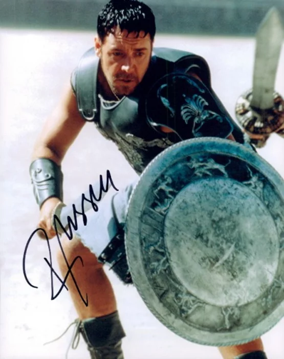 Russell Crowe autograph