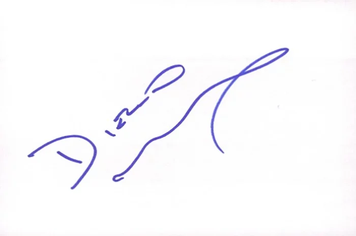 Diego Luna autograph