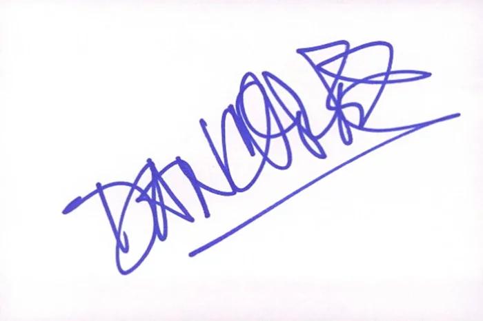 Dan Cortese autograph