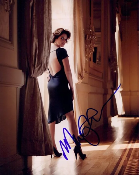 Marcia Gay Harden autograph