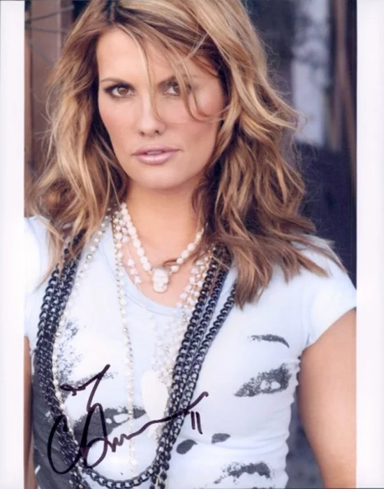 Courtney Hansen autograph