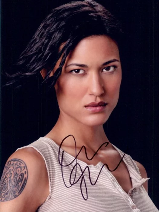 Julia Jones autograph