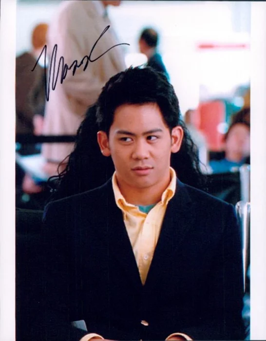 Mason Lee autograph