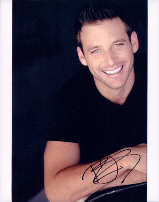 Robert Parks-Valletta autograph
