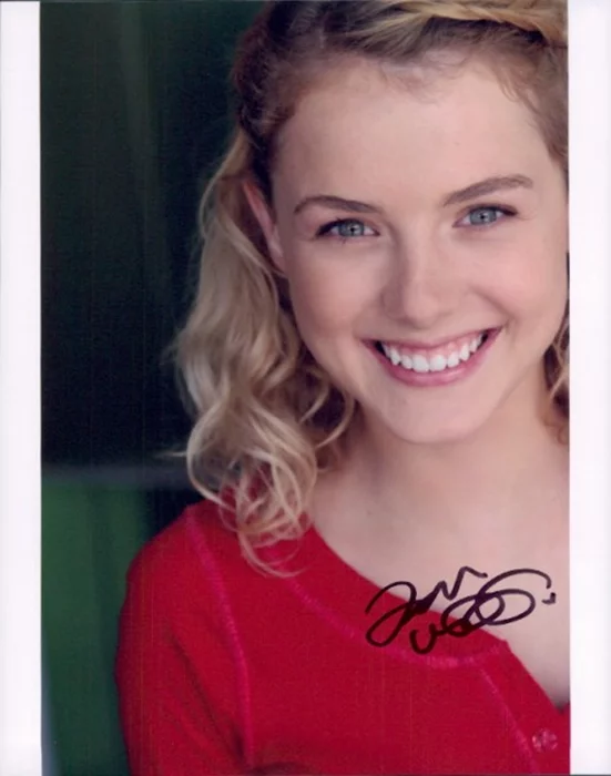 Laura Wiggins autograph