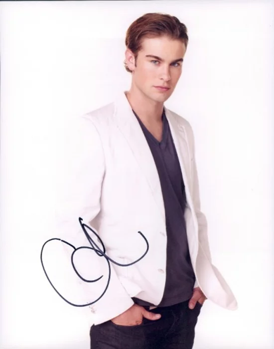 Chace Crawford autograph