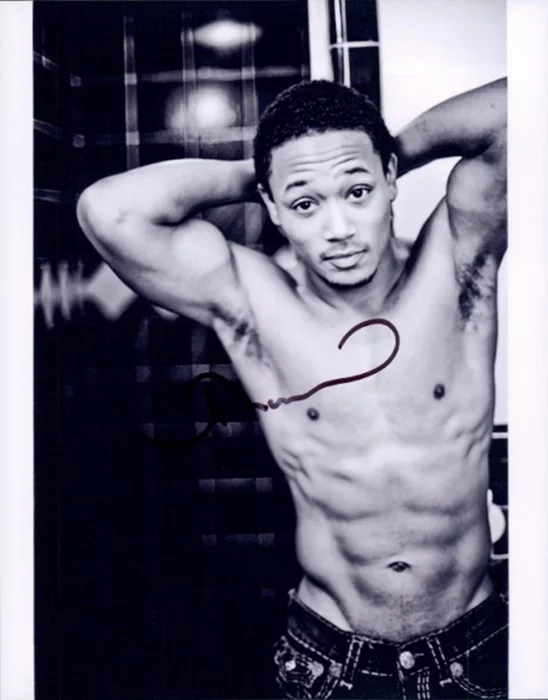 Romeo Miller autograph