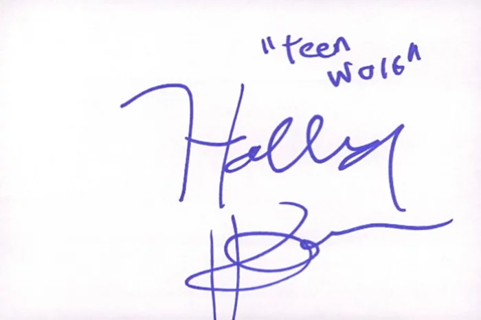 Holland Roden autograph