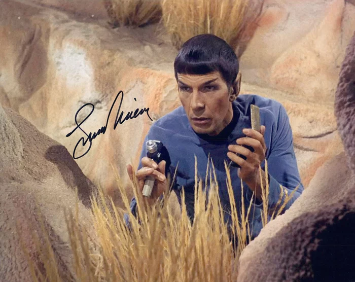Leonard Nimoy autograph