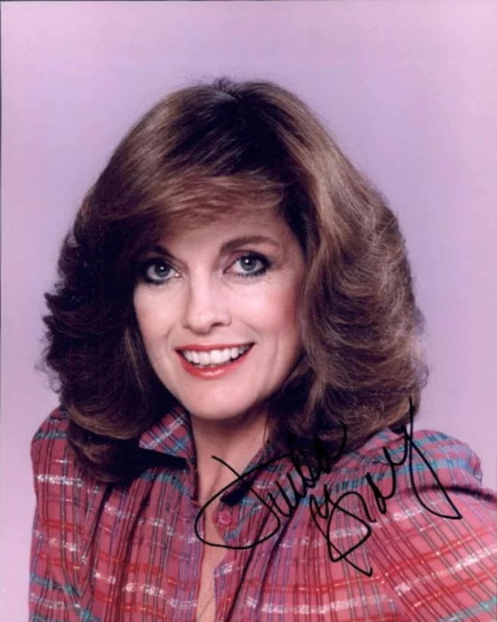 Linda Gray autograph