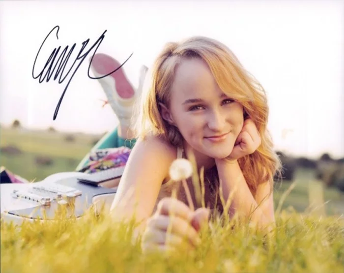 Camryn Magness autograph