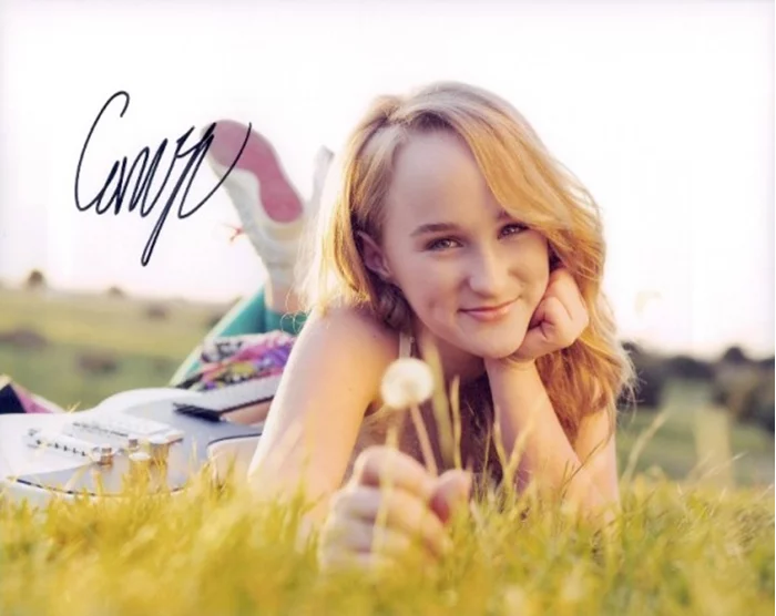 Camryn Magness autograph