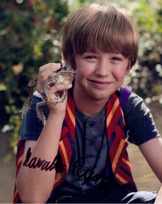 Garrett Ryan autograph