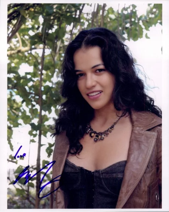 Michelle Rodriguez autograph