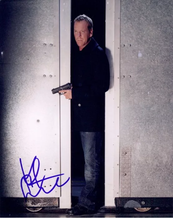 Kiefer Sutherland autograph
