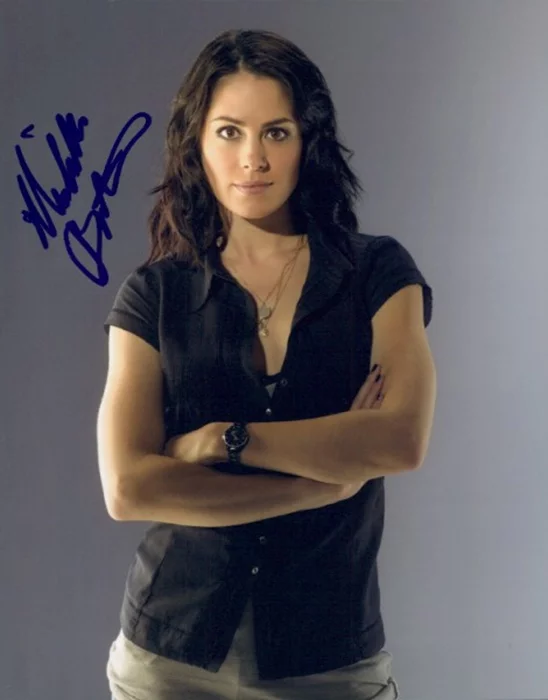 Michelle Borth autograph