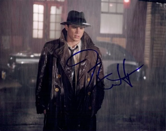 Josh Hartnett autograph