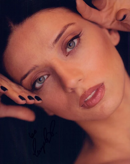 Angela Sarafyan autograph
