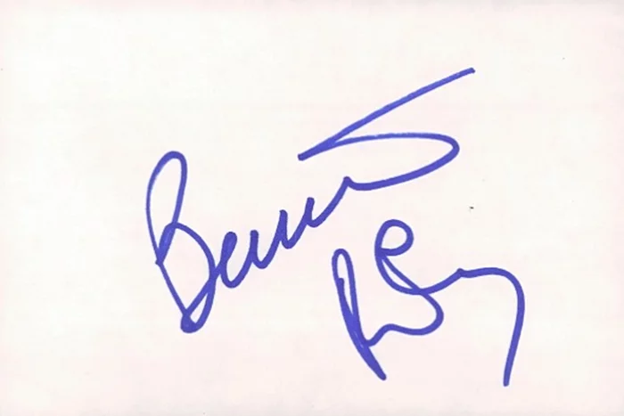 Bernadette Peters autograph