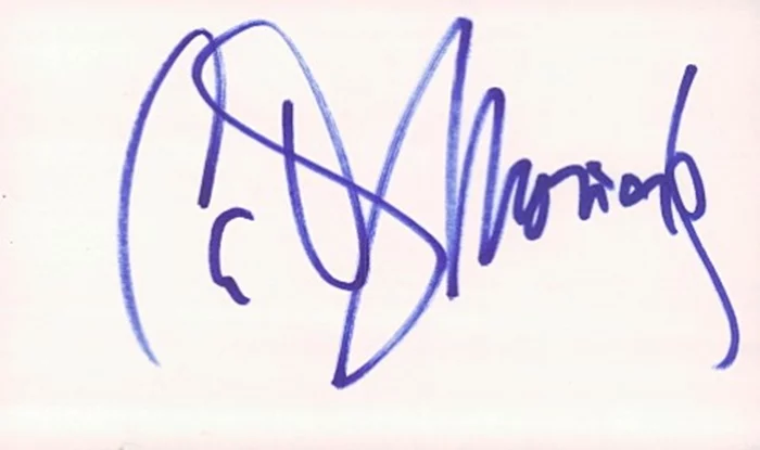 Cathy Moriarty autograph