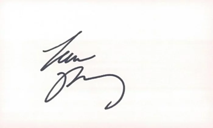 Laura Prepon autograph
