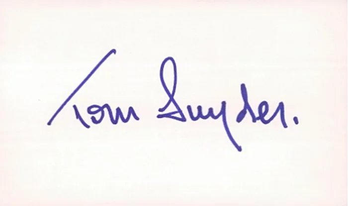 Tom Snyder autograph