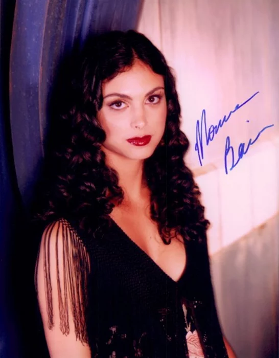 Morena Baccarin autograph