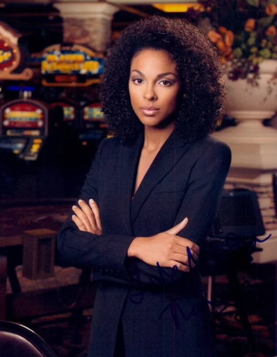 Marsha Thomason autograph