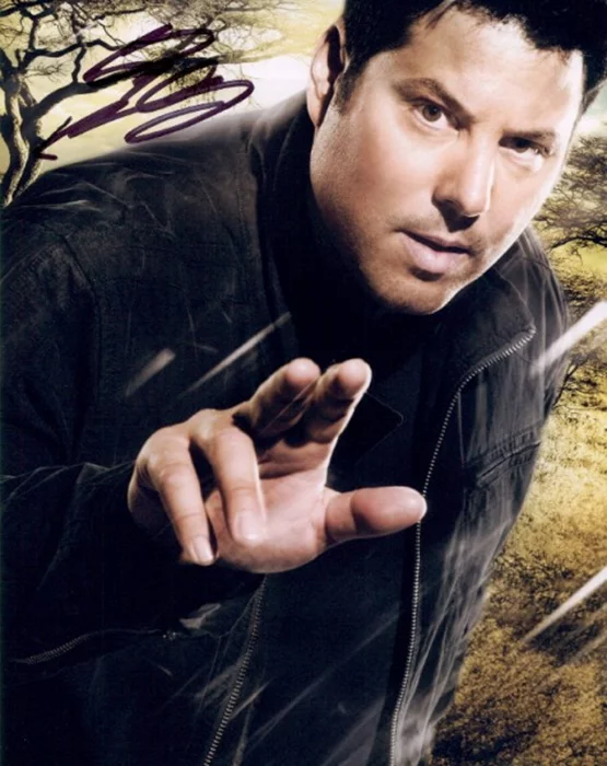 Greg Grunberg autograph